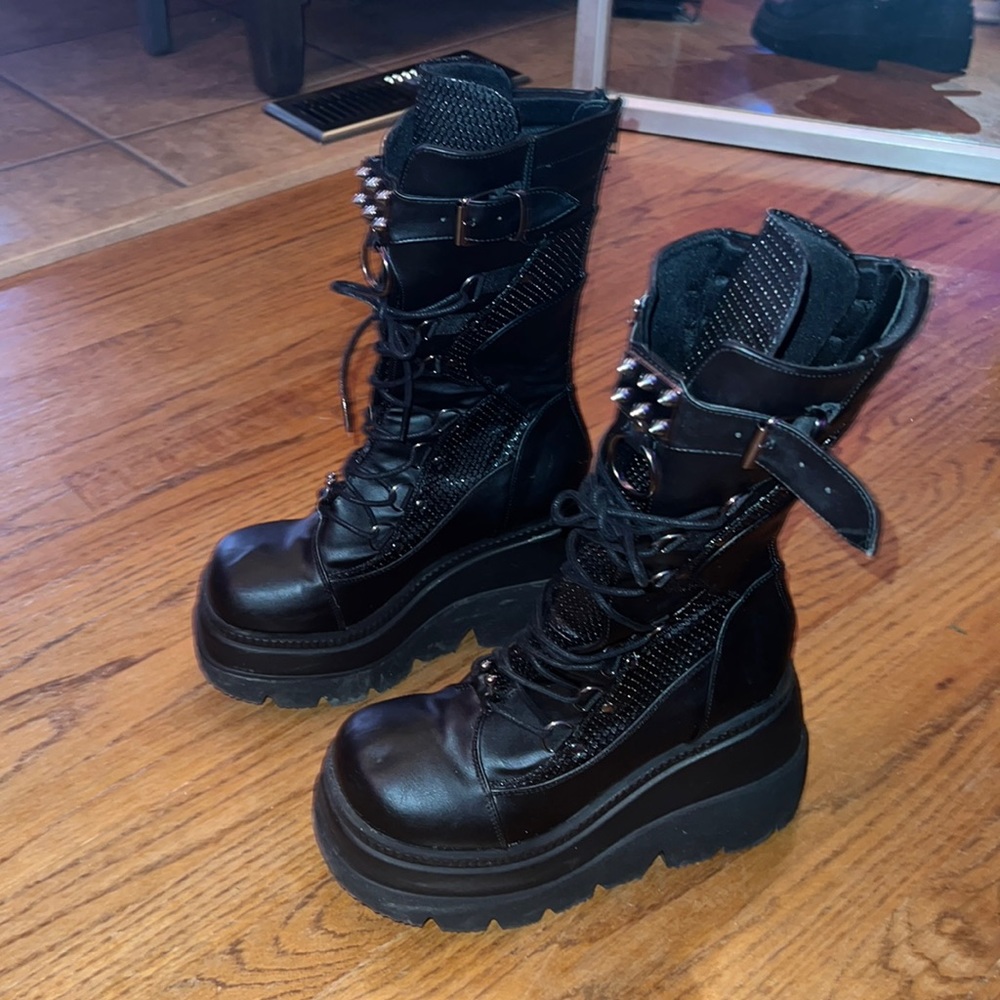 Black Size 10 Demonia Platform Boots